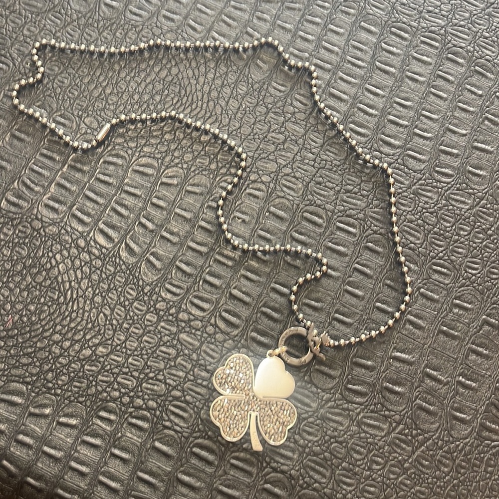 Sasha State of Mind - Clover Charm Pendant and Long Beaded 30’ Necklace